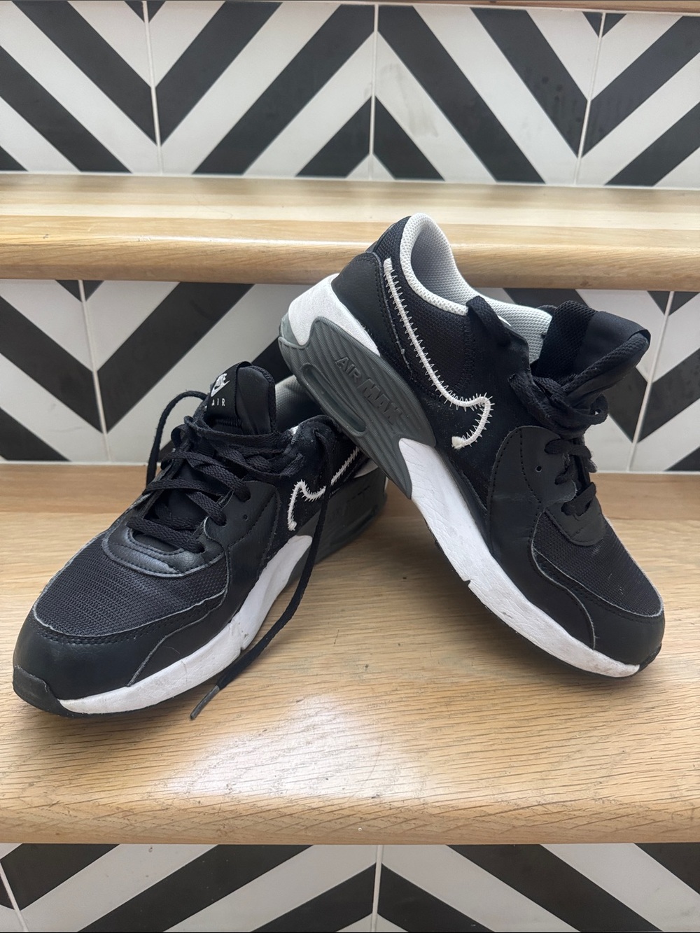 Nike Black and White Air Max Style Sneakers
